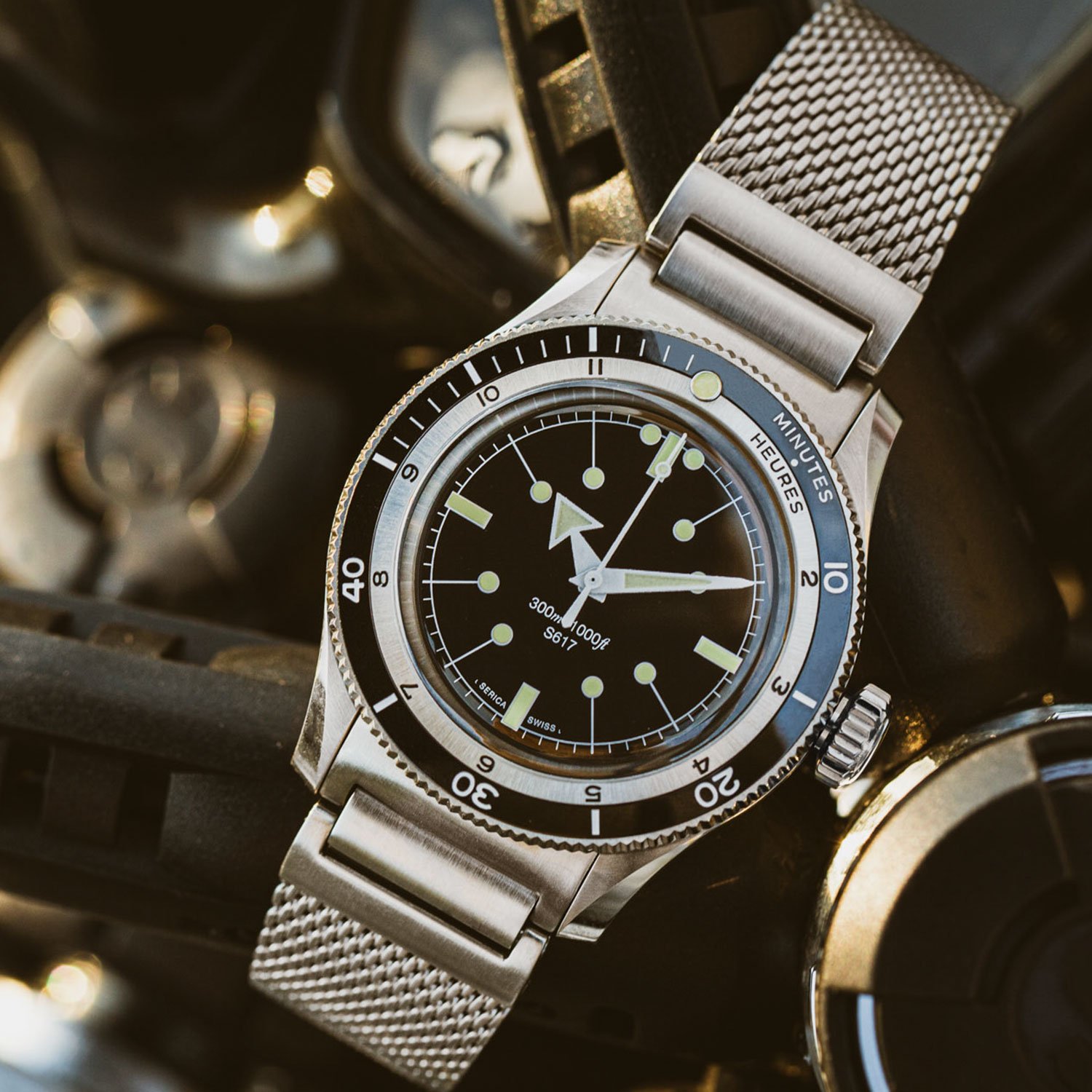 serica-5303-1-black-divers-watch-1.jpg